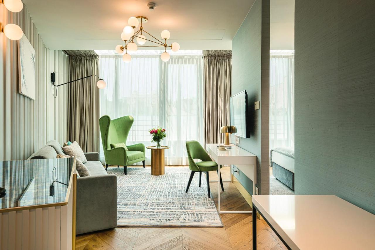 Hotel Ferreus Modern Art Deco Красков Екстериор снимка A suite at the hotel