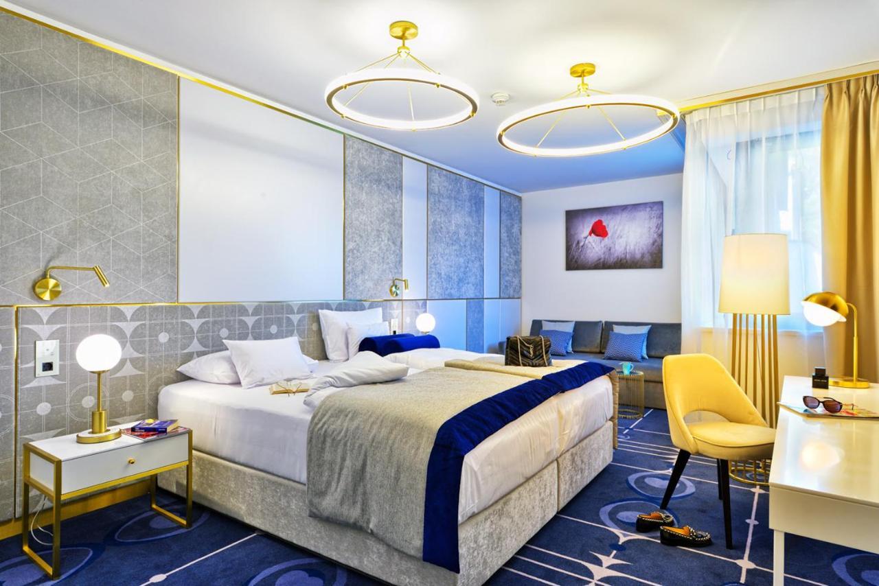 Hotel Ferreus Modern Art Deco Красков Екстериор снимка
