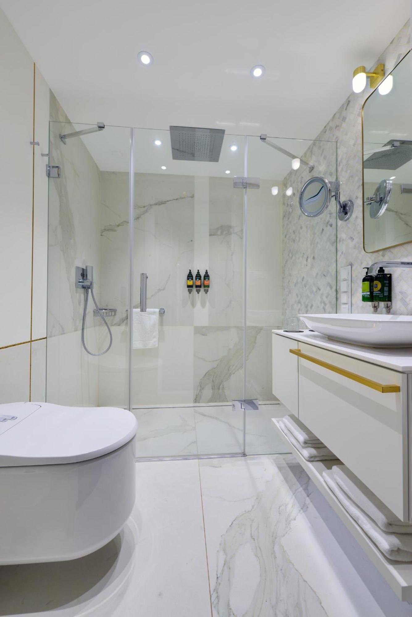 Hotel Ferreus Modern Art Deco Красков Екстериор снимка A shower enclosure